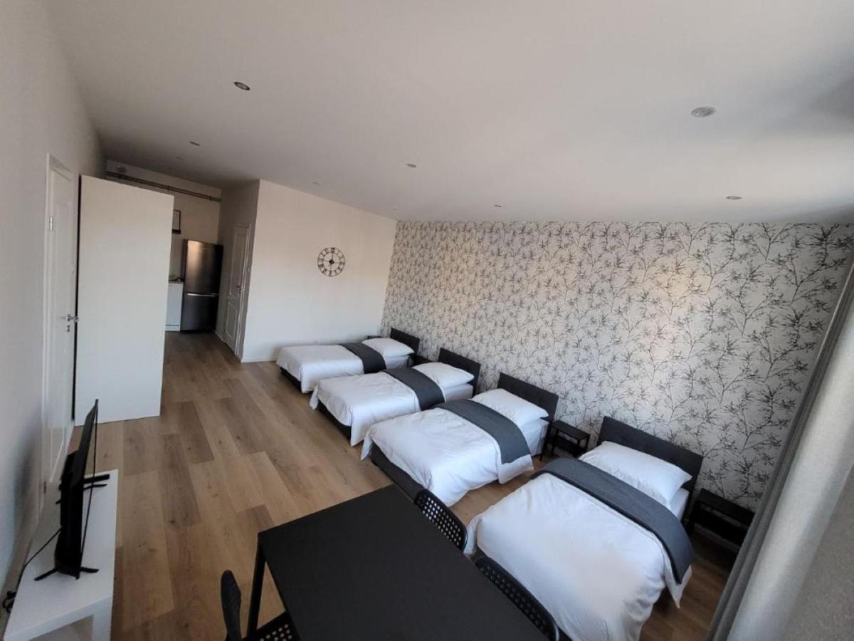 Rynek 2 Dukla- Pokoje I Apartamenty Экстерьер фото