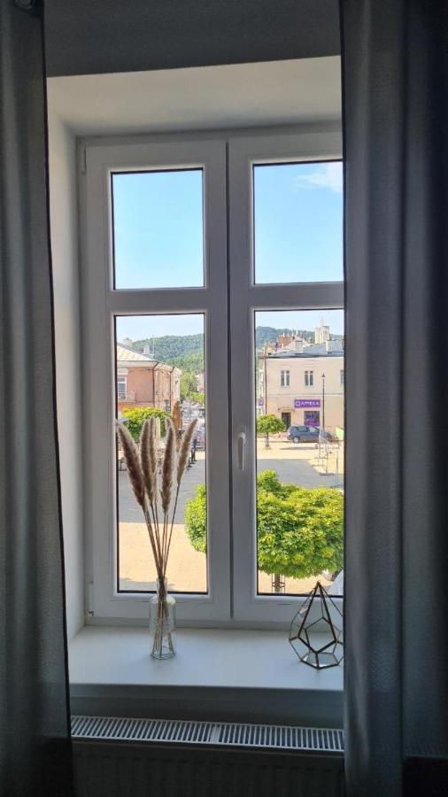 Rynek 2 Dukla- Pokoje I Apartamenty Экстерьер фото